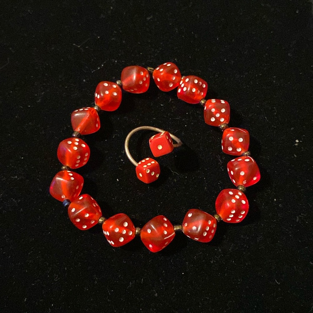 Red dice belly ring and bracelet never worn
